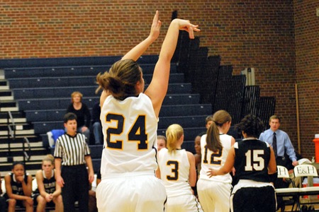 Averett Women’s Basketball Withstands Furious Emory & Henry Rally, 60-56, Monday