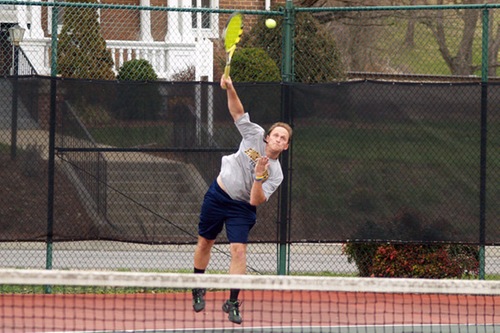 Emory & Henry Men's Tennis Defeats Bluefield, 6-1, Monday Afternoon
