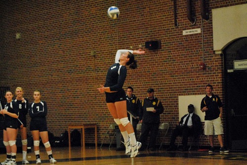 Emory & Henry Volleyball Downs Randolph, 3-1, In ODAC Action Wednesday